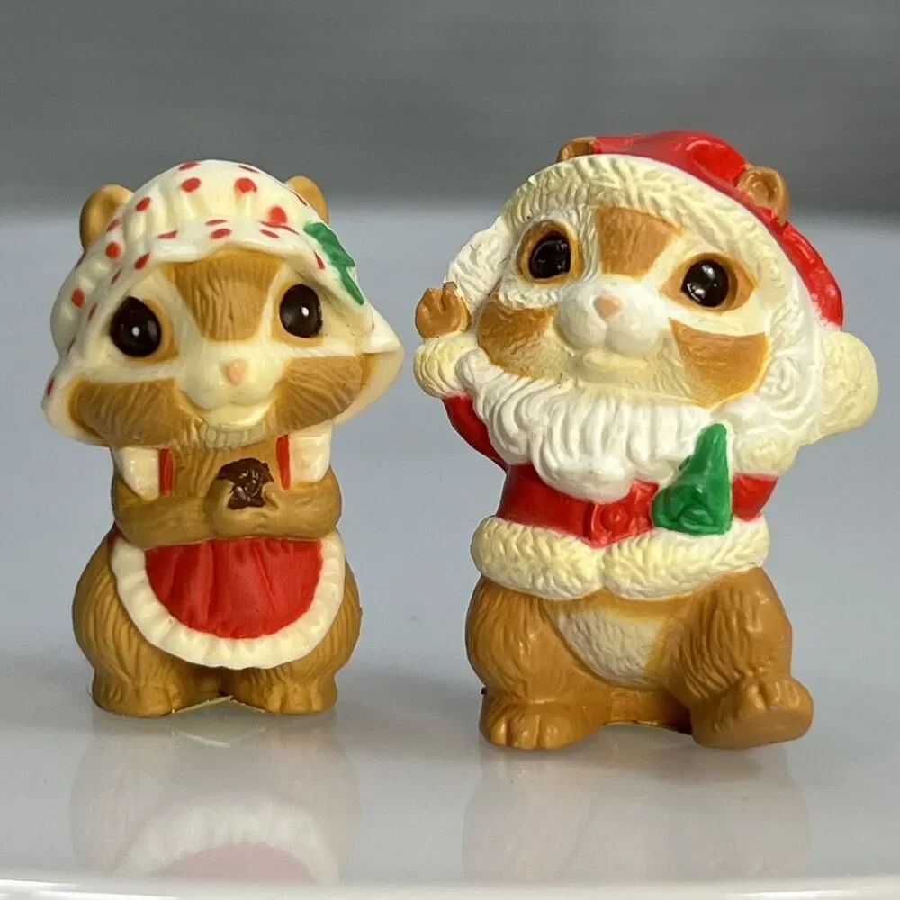 Vintage 1985 Hallmark Merry Miniature Mr & Mrs Santa Chipmunk